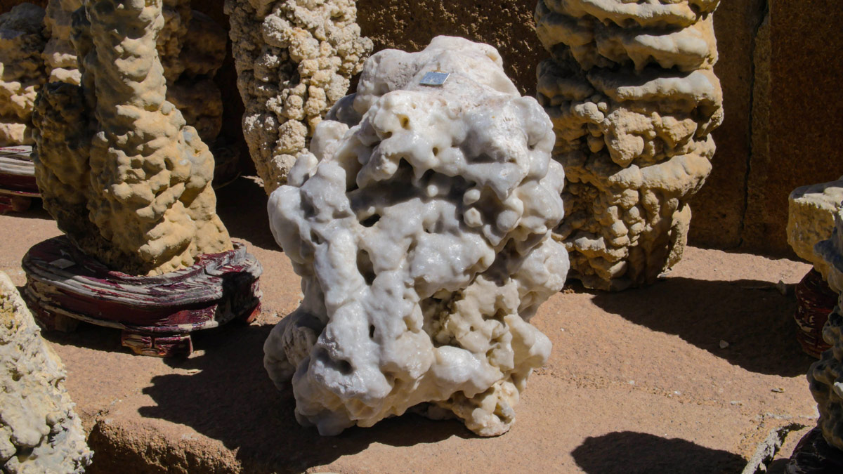 decorative-rocks-06
