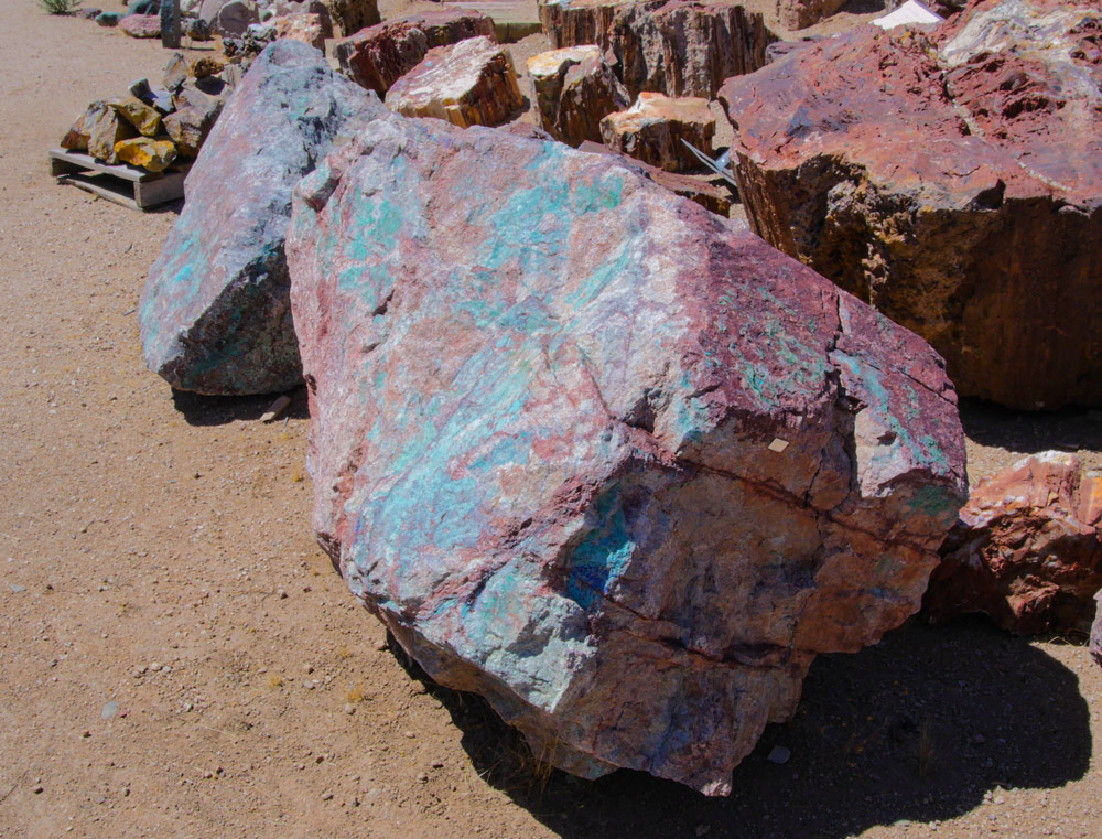 decorative-rocks-26