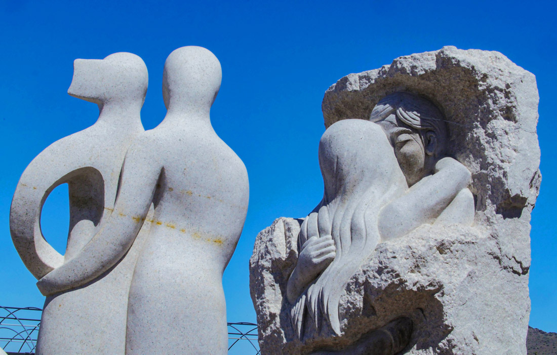 sculptures-and-statues-44